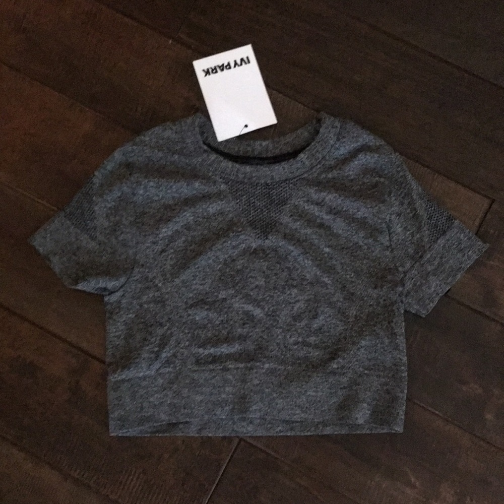 NWT Ivy Park Fitness Crop